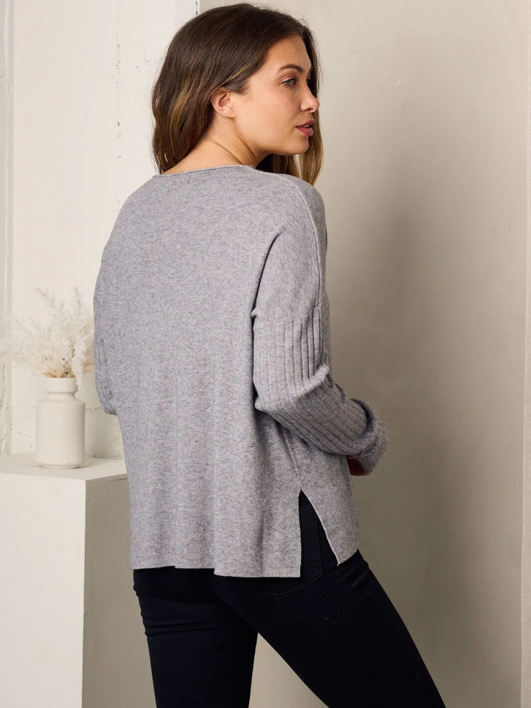 WOMEN'S LONG SLEEVE SOLID RIBBED TOP