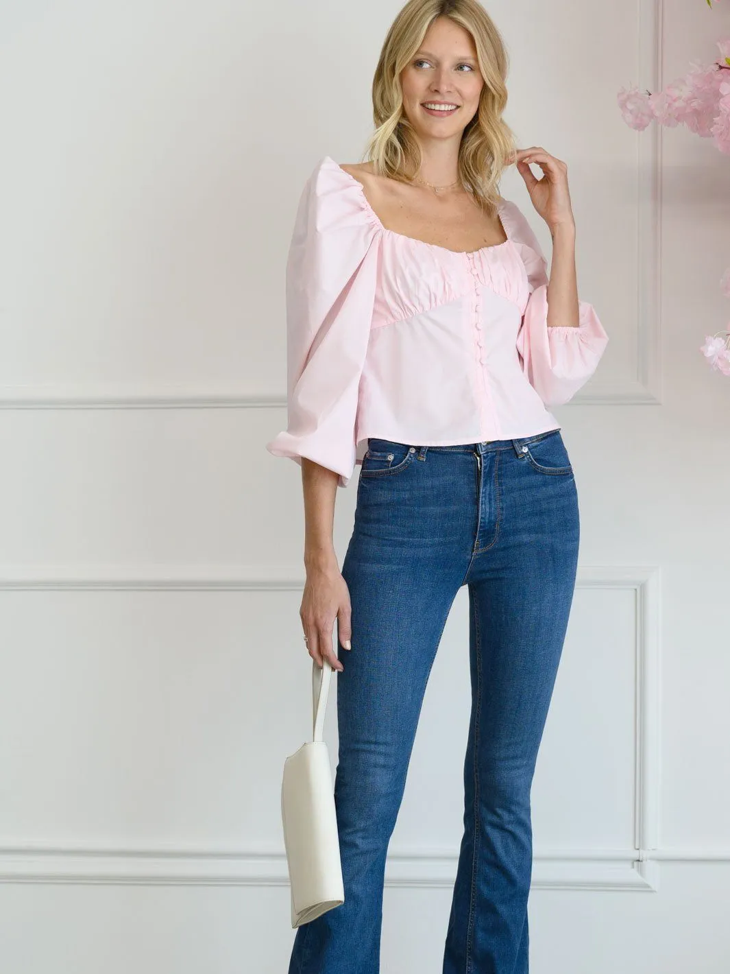 WOMEN'S PUFF SLEEVE BUTTON CLOSURE TOP