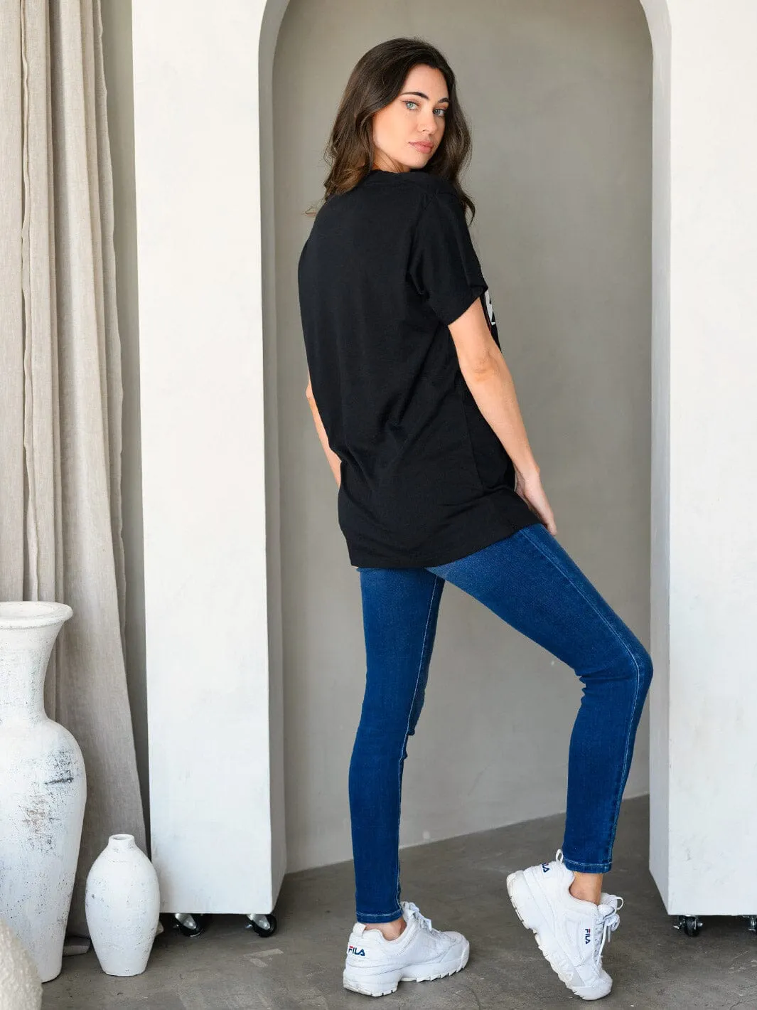 WOMEN'S SHORT SLEEVE GRAPHIC BASIC T-SHIRT