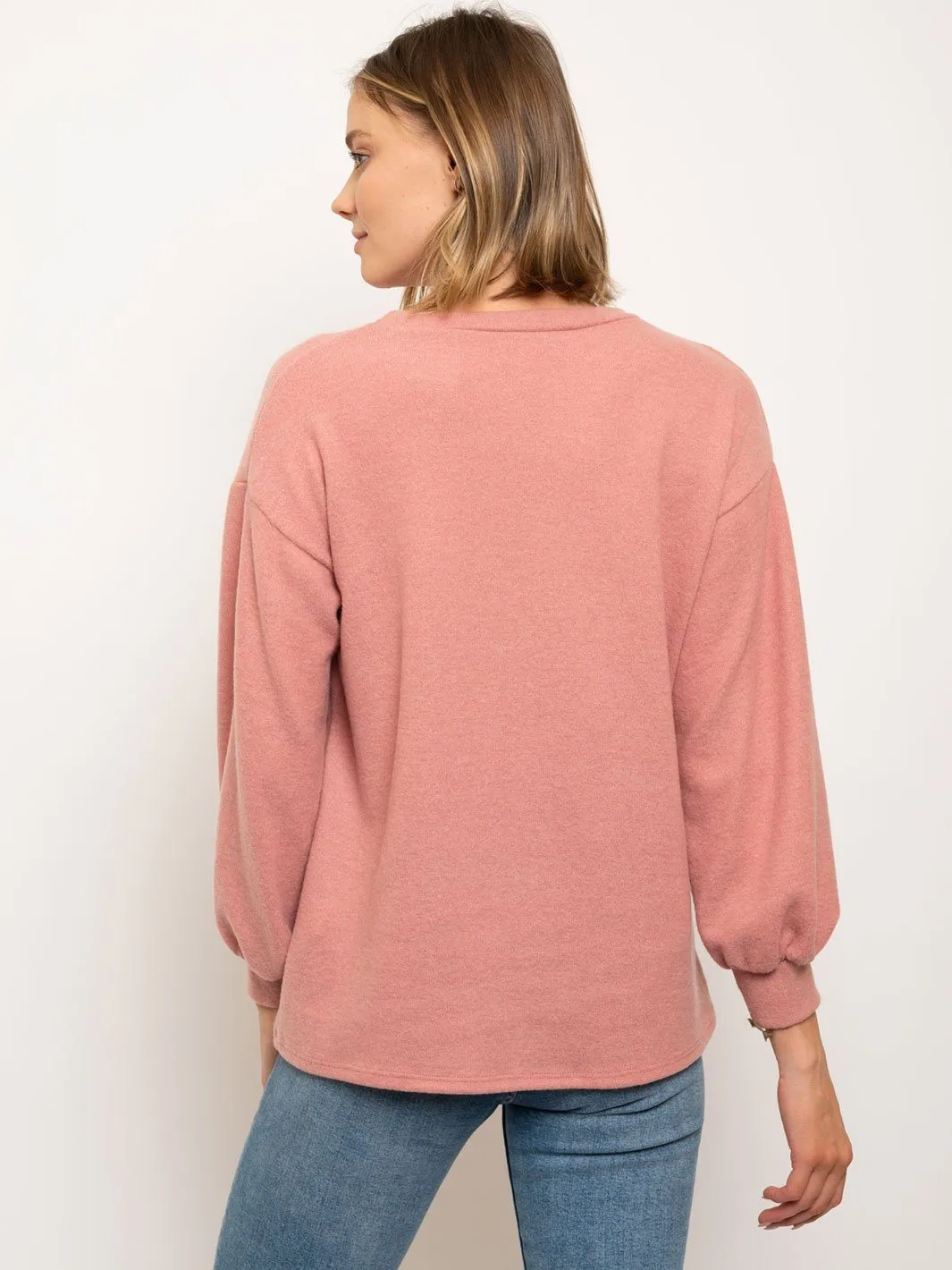 WOMEN'S SOLID LONG SLEEVE TOP