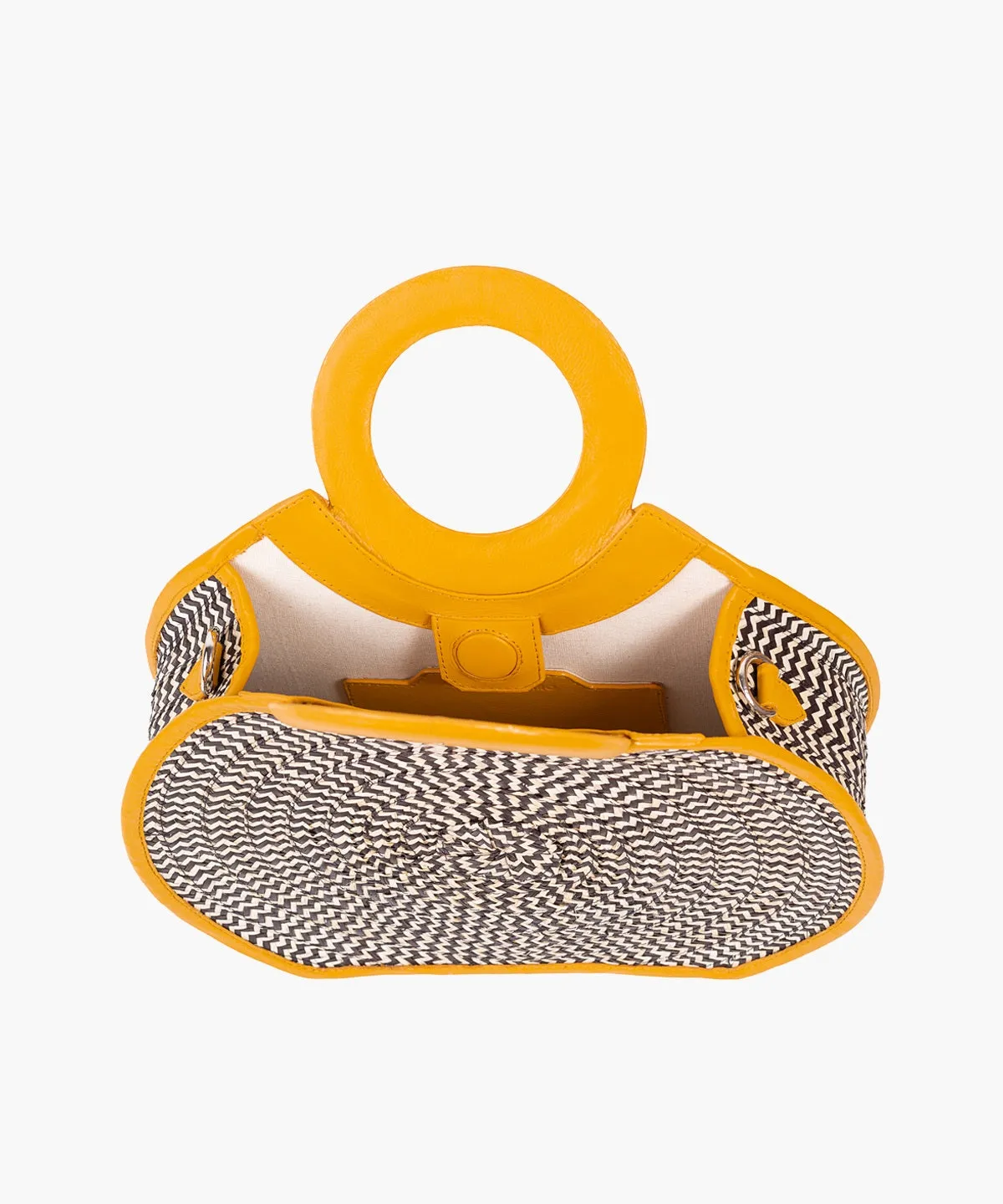 Zenú in Raffia and Leather