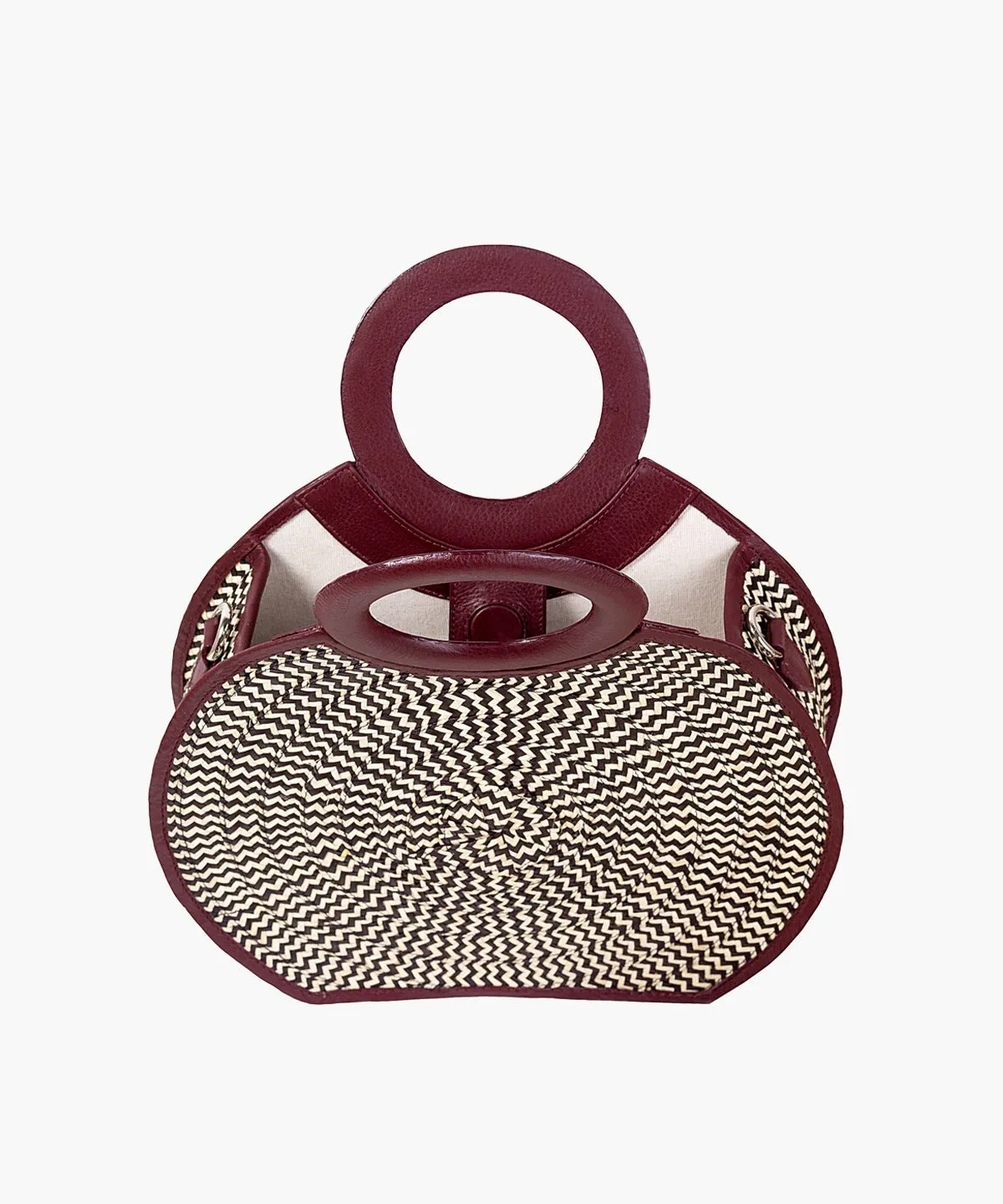 Zenú in Raffia and Leather